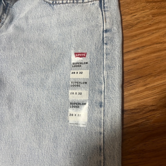 PacSun Levi’s abraided art super low loose - Picture 5 of 6